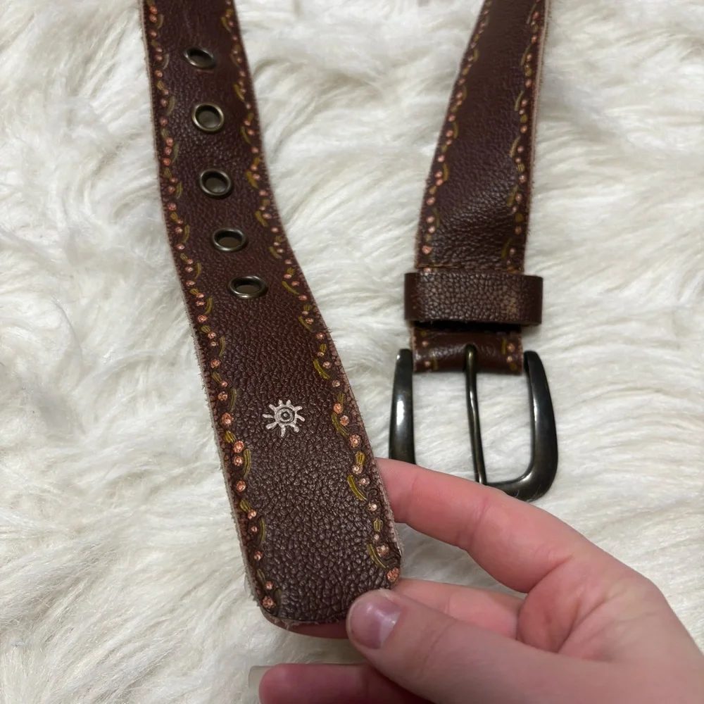 Stamp 10 this belt